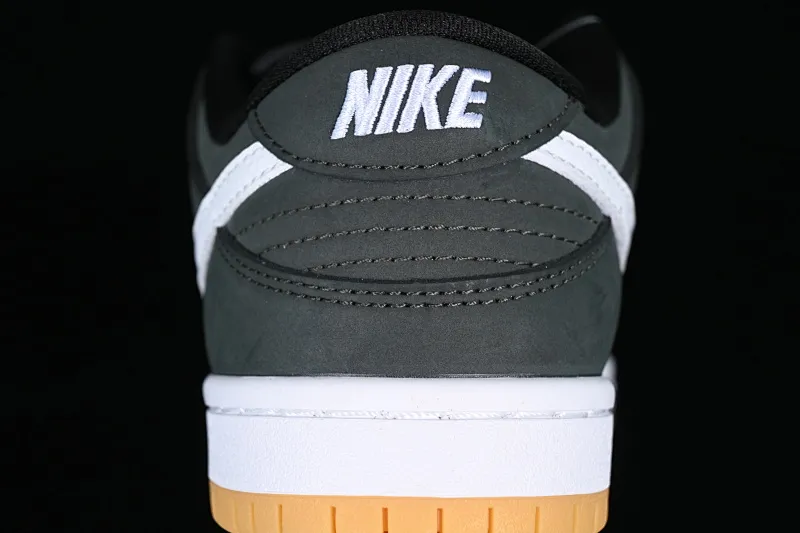 All categories Nk SB Dunk series Nk SB Dunk Low low-top sneakers F version Nk SB Dunk Low Pro ISO raw rubber black and white Dunk series retro low-top casual sports skateboard shoes CD2563-001